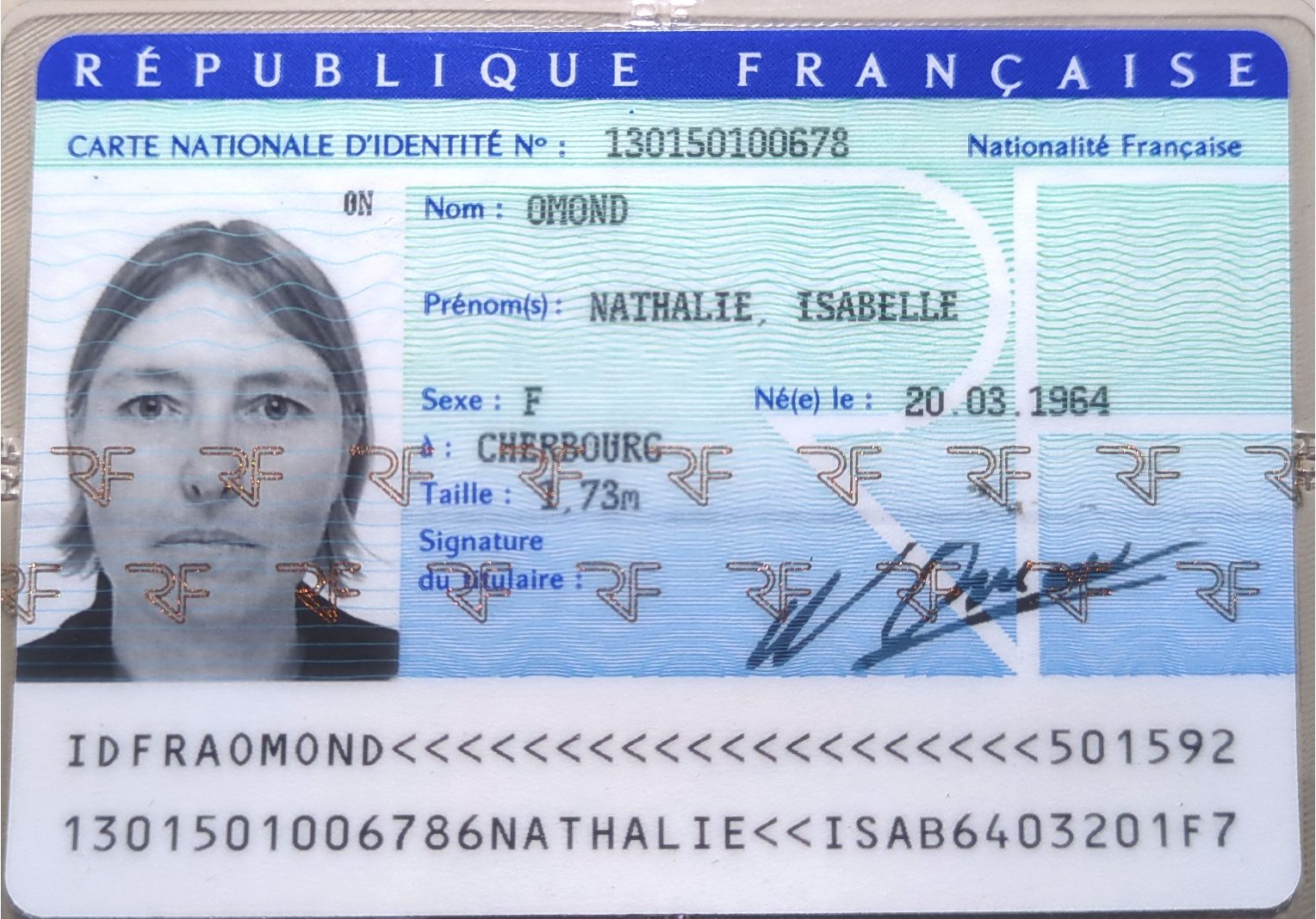 Aperçu de Carte ID_Nath_.pdf