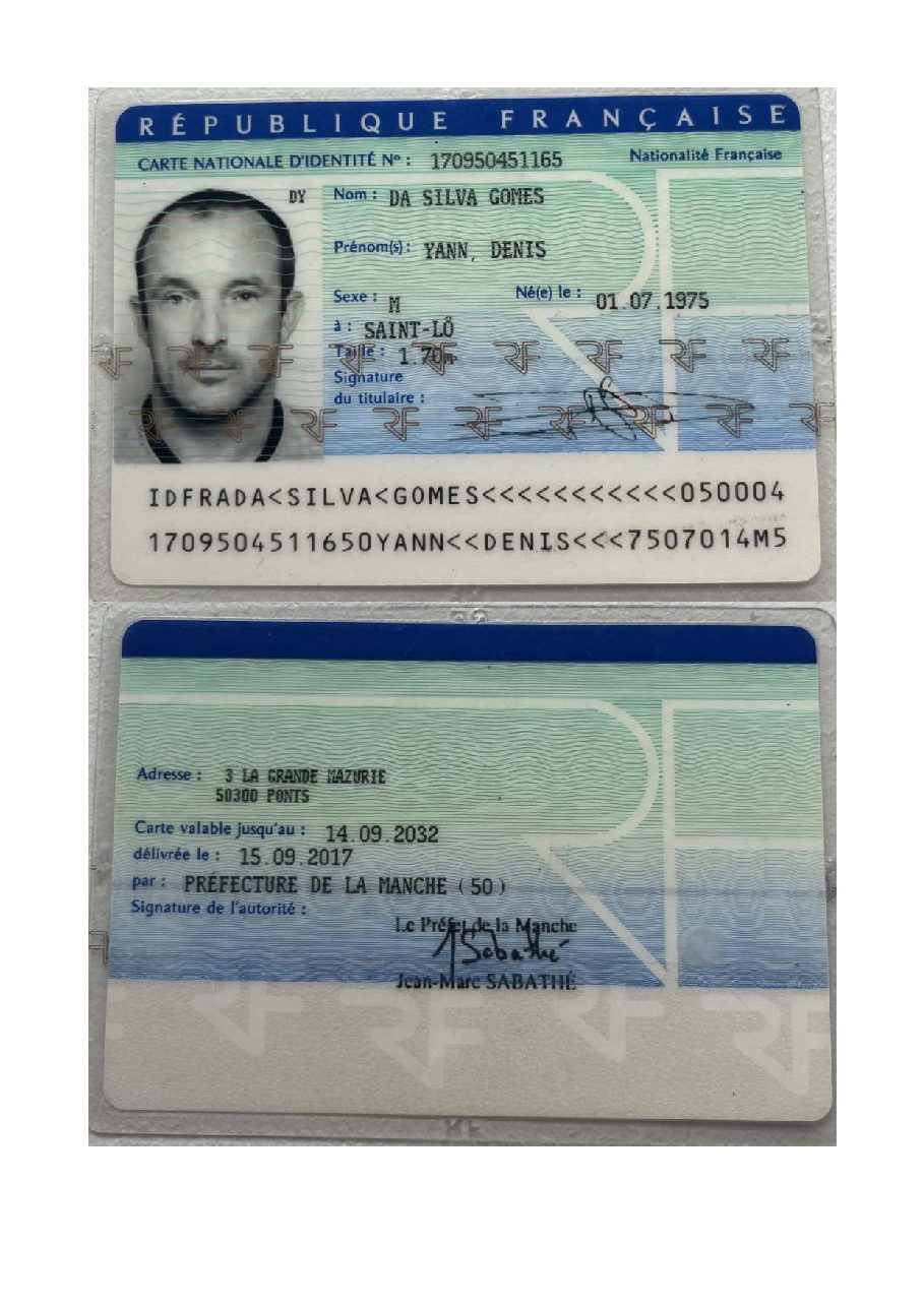 Aperçu de CARTE PAPA ERCTO VERSO.pdf