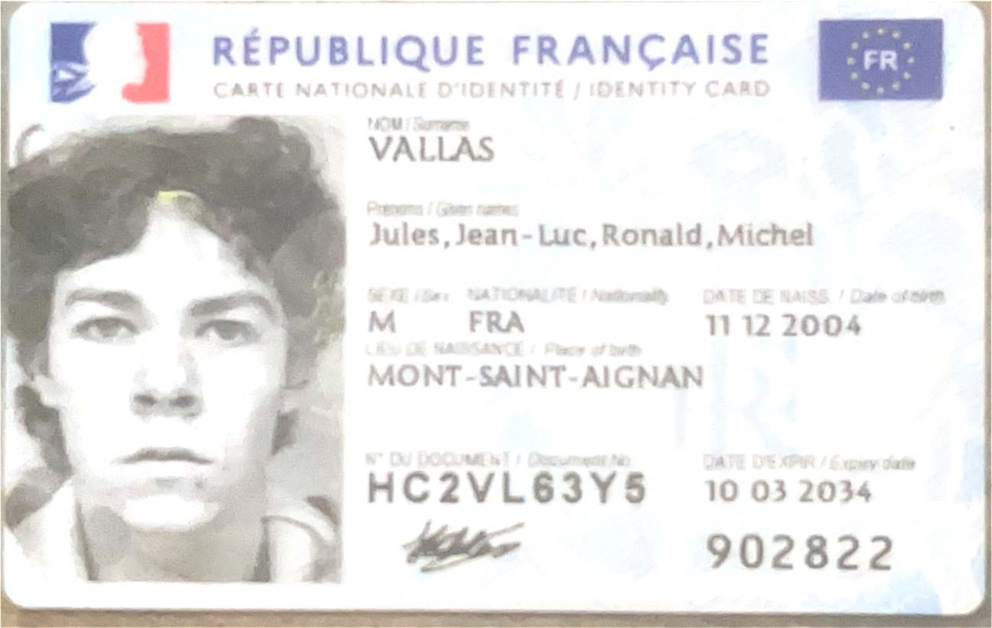 Aperçu de RÉPUBLIQUE FRANÇAISE.pdf