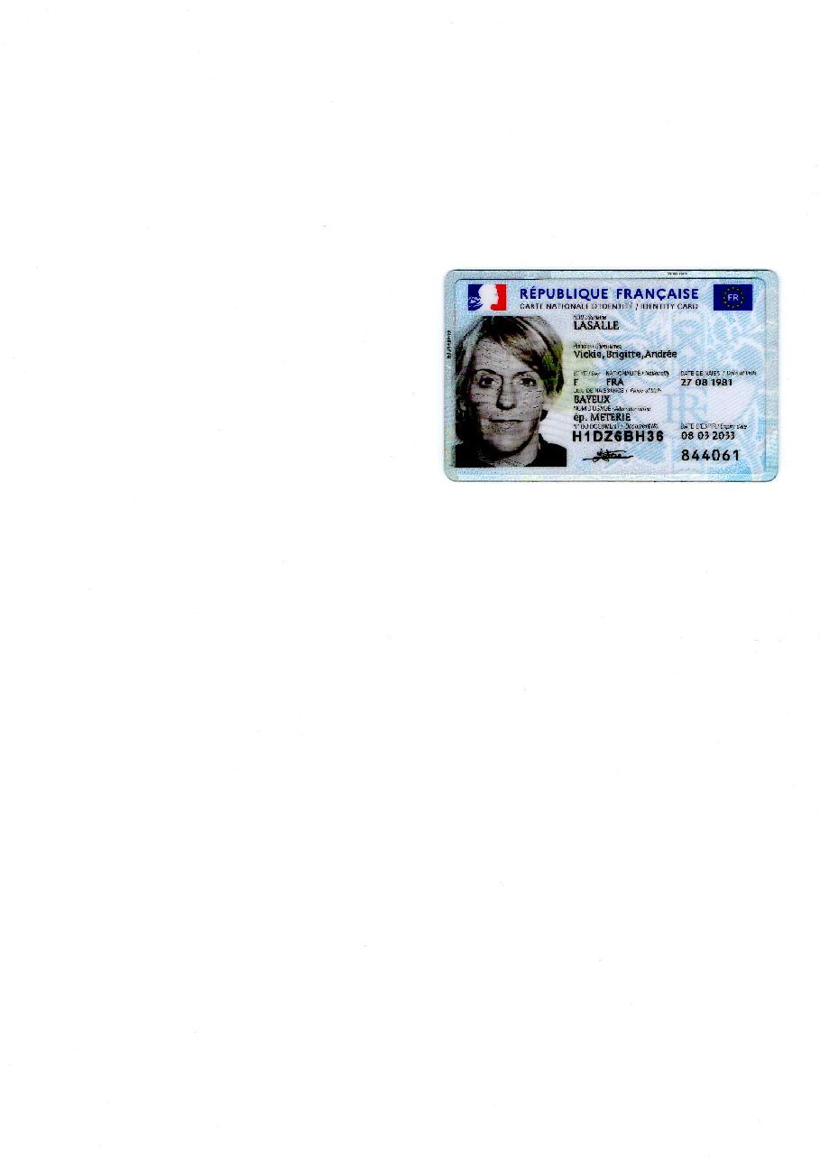 Aperçu de carte identité Vickie M.pdf