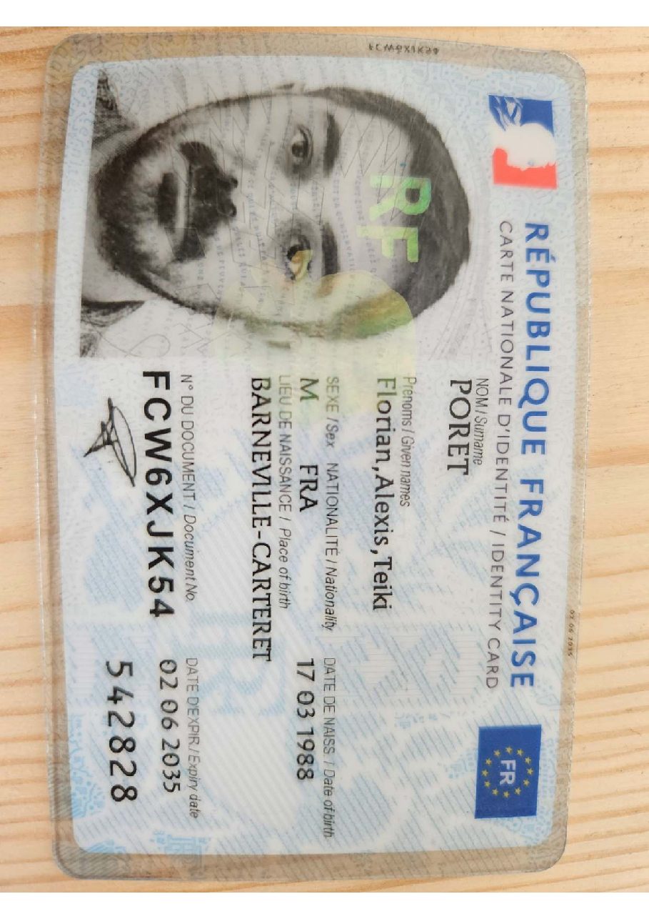 Aperçu de identité.pdf