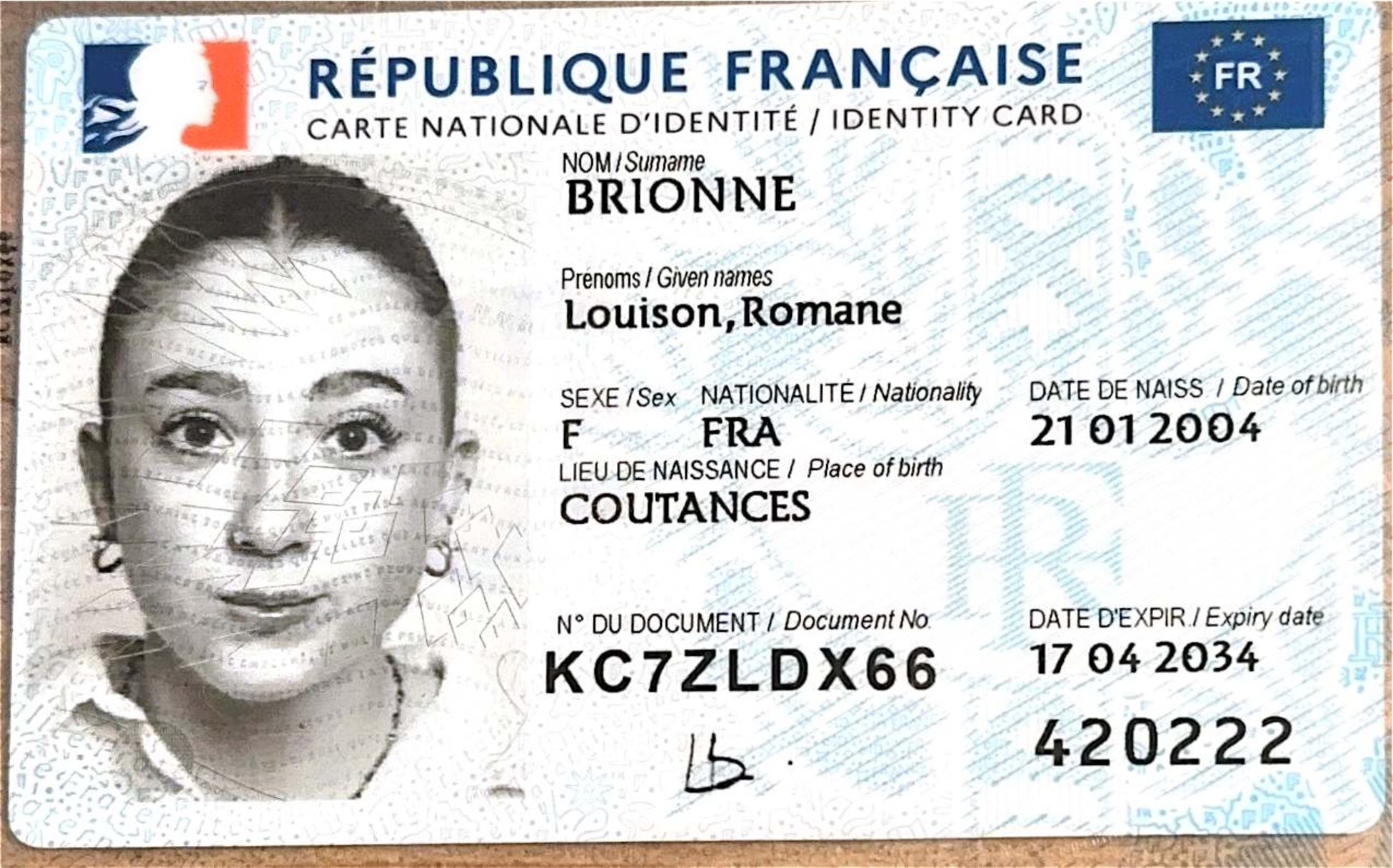 Aperçu de carte identité Louison Brionne.pdf